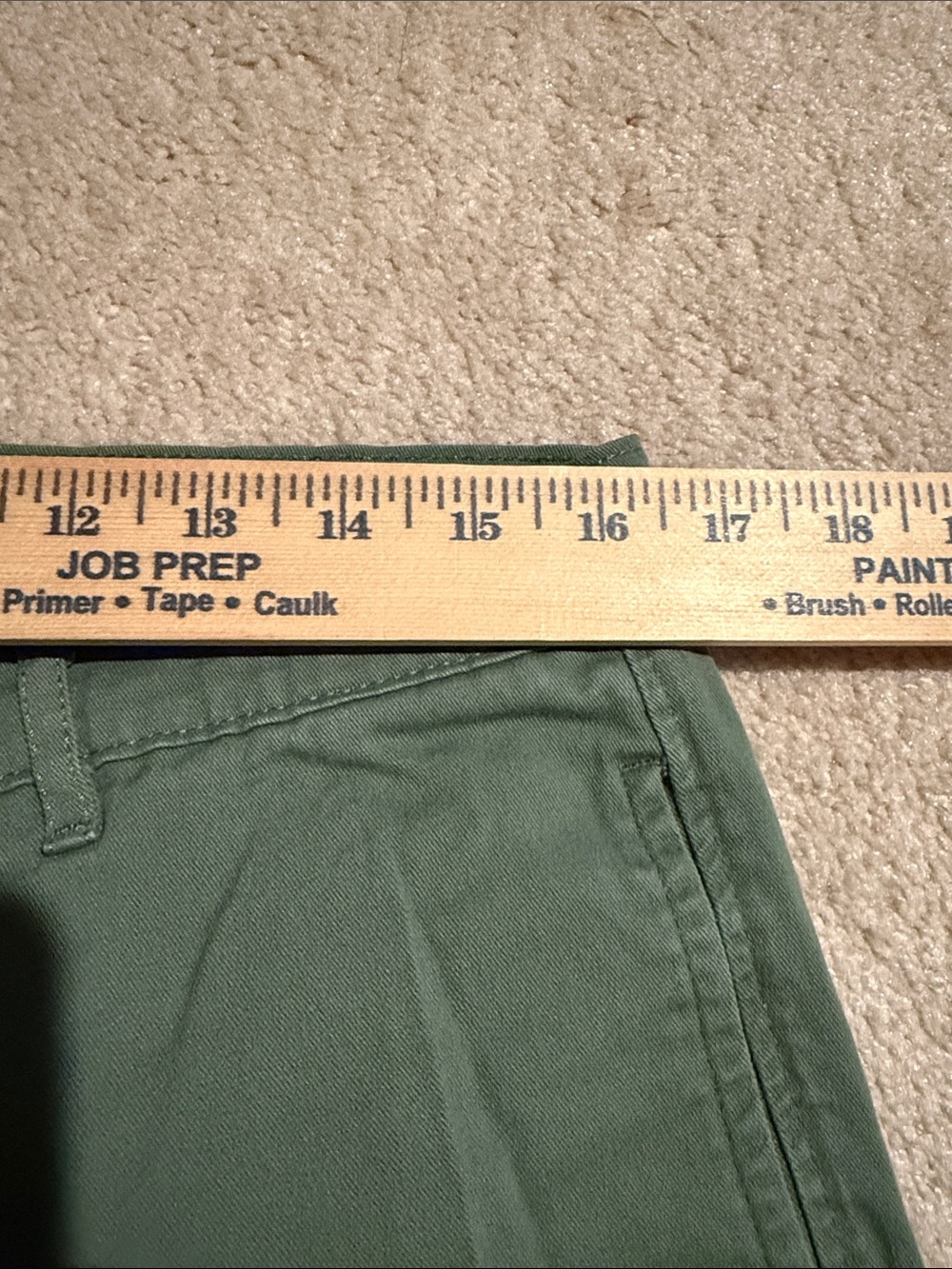 Saddlebred Olive Green Flat-Front Men's Shorts - Picture 5 of 5